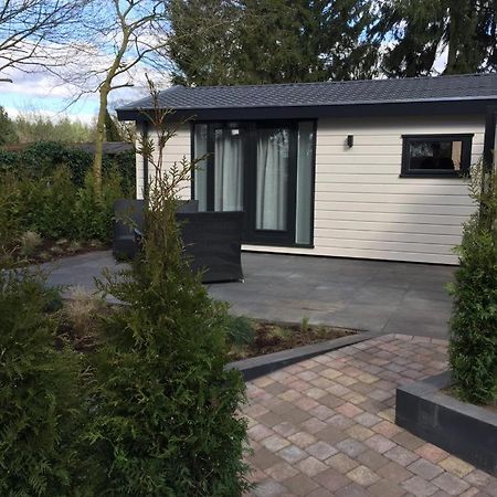 Huisjes Putten Reewold Chalet In Rustige En Mooie Omgeving المظهر الخارجي الصورة